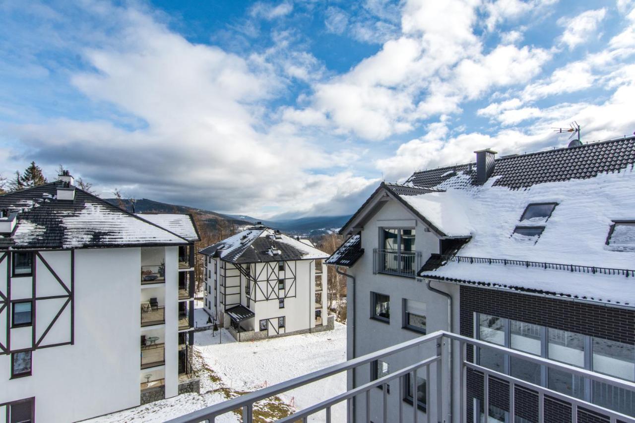 Apartamenty Izerskie - Ul. Zakopianska 22 Swieradow-Zdroj Luaran gambar